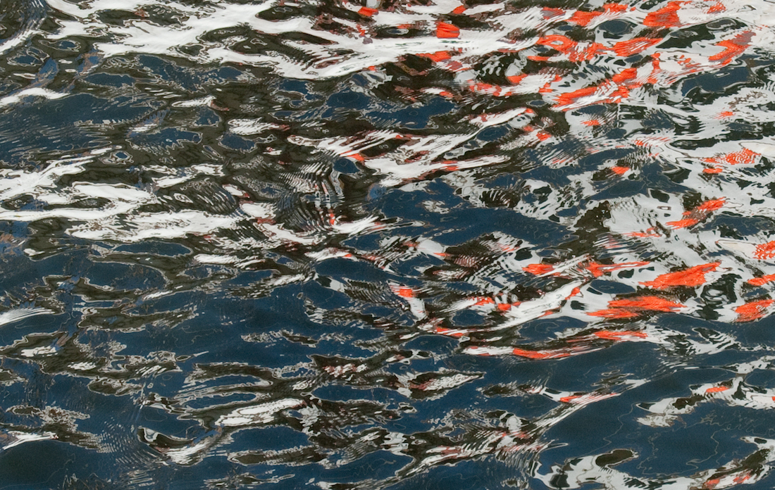 water-abstract_cropped_2018-0918_0108